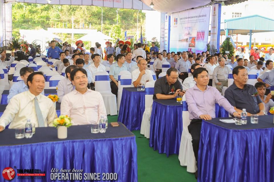 khanh thanh dau khi da nang va don nhan huan chuong lao dong anh 8 38479